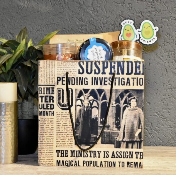 Nostalgia – Vintage Newspaper Hamper