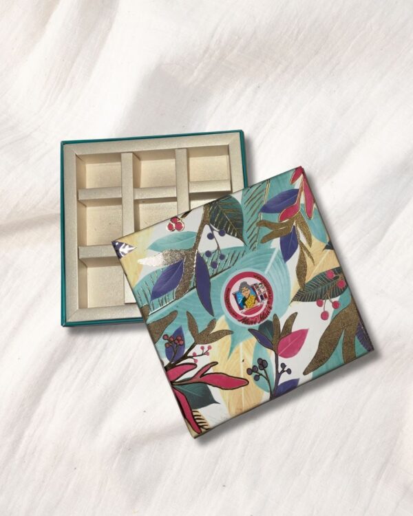 9 pcs Chocolate Box